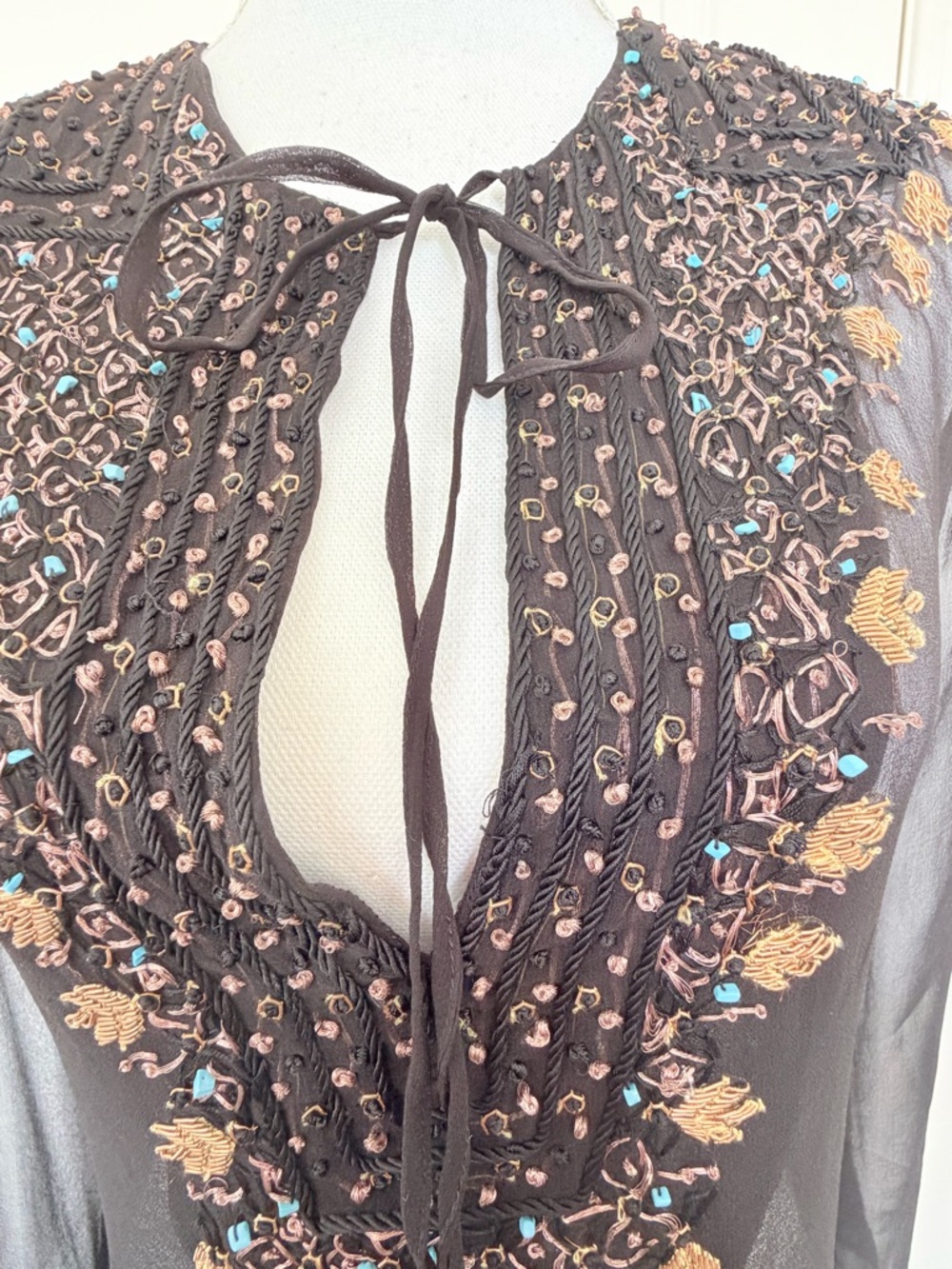 Lapetina & Lomeli 100% Silk Beaded Boho Tunic Top - Medium - Picture 5 of 15